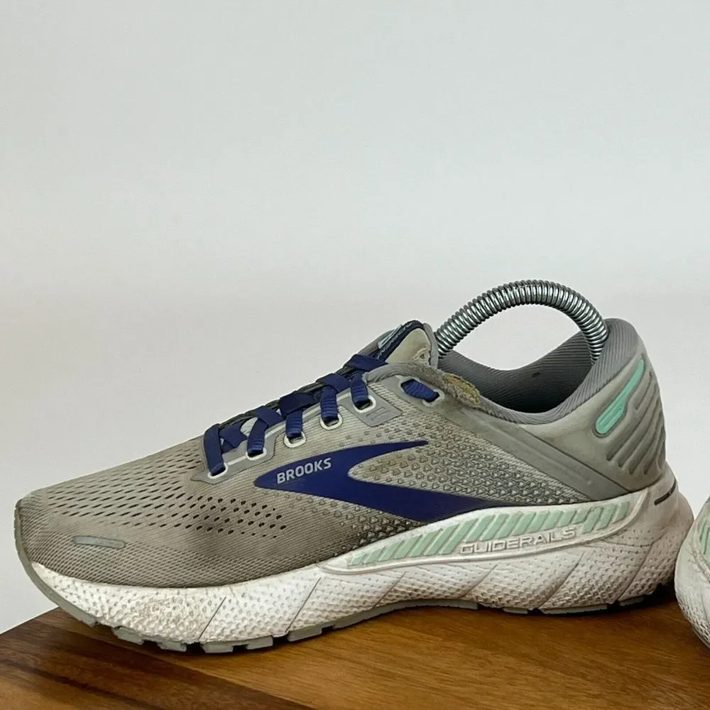 Womens Brooks Adrenaline GTS 22 Gray Athletic Running Shoes‎ Sneakers Size 7.5 B